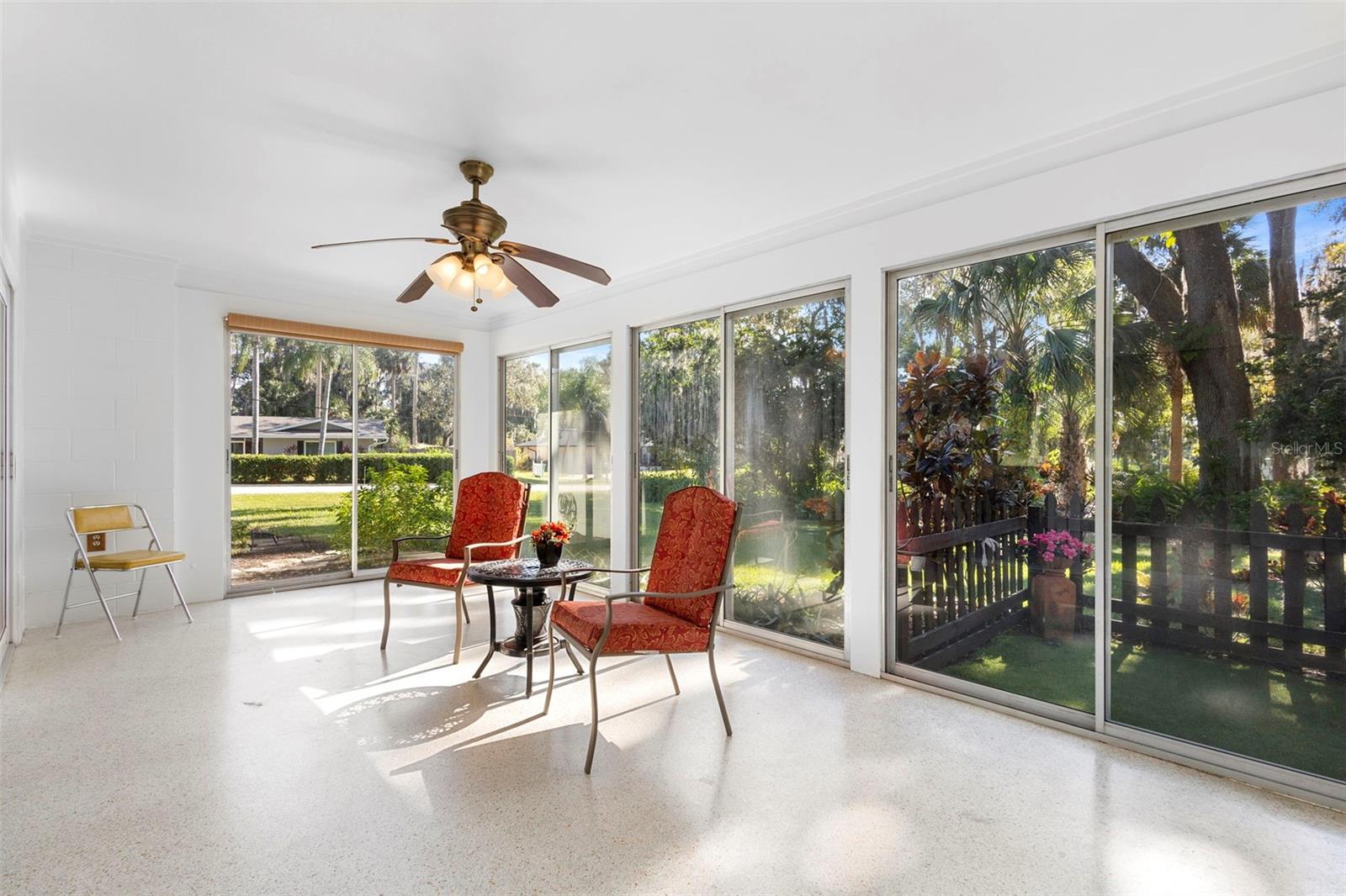 Image 37 of 78 For 353 Lake Crescent Drive