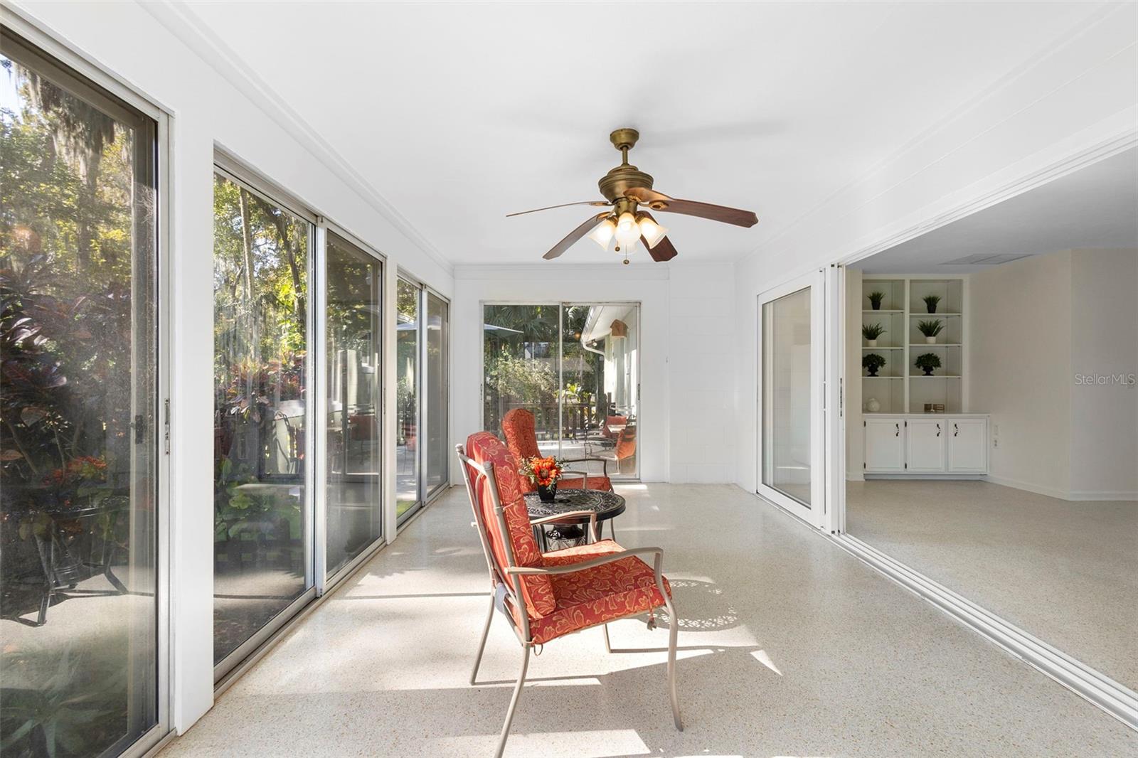 Image 39 of 78 For 353 Lake Crescent Drive