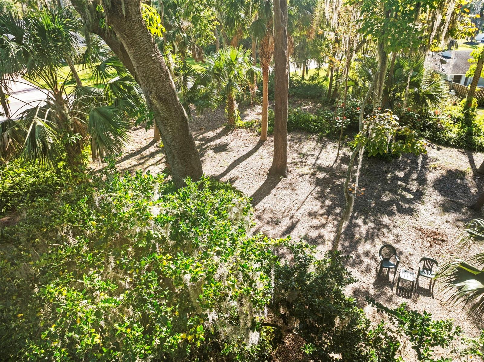 Image 58 of 78 For 353 Lake Crescent Drive