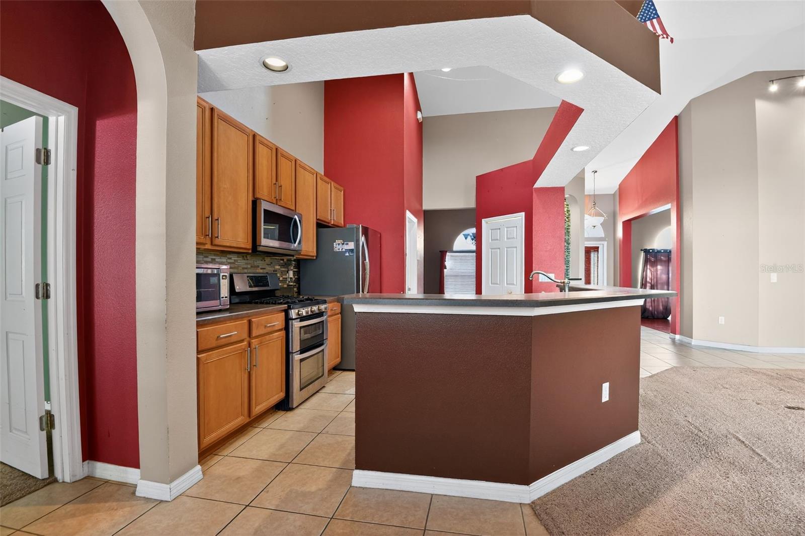 Image 15 of 33 For 101 Oak Haven Circle