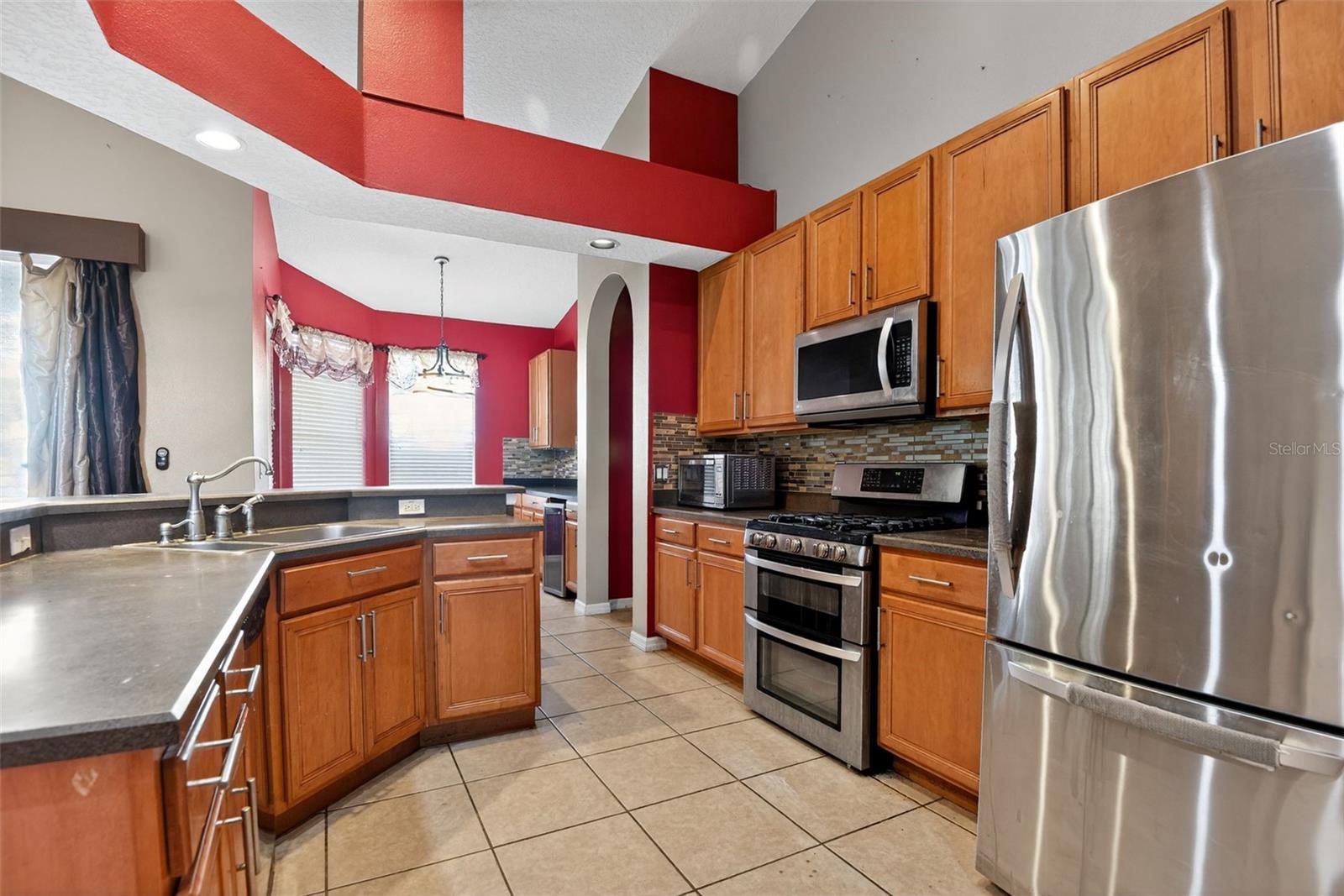 Image 16 of 33 For 101 Oak Haven Circle