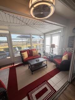 Image 24 of 29 For 1118 Villa Lane S