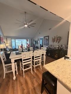 Image 9 of 29 For 1118 Villa Lane S