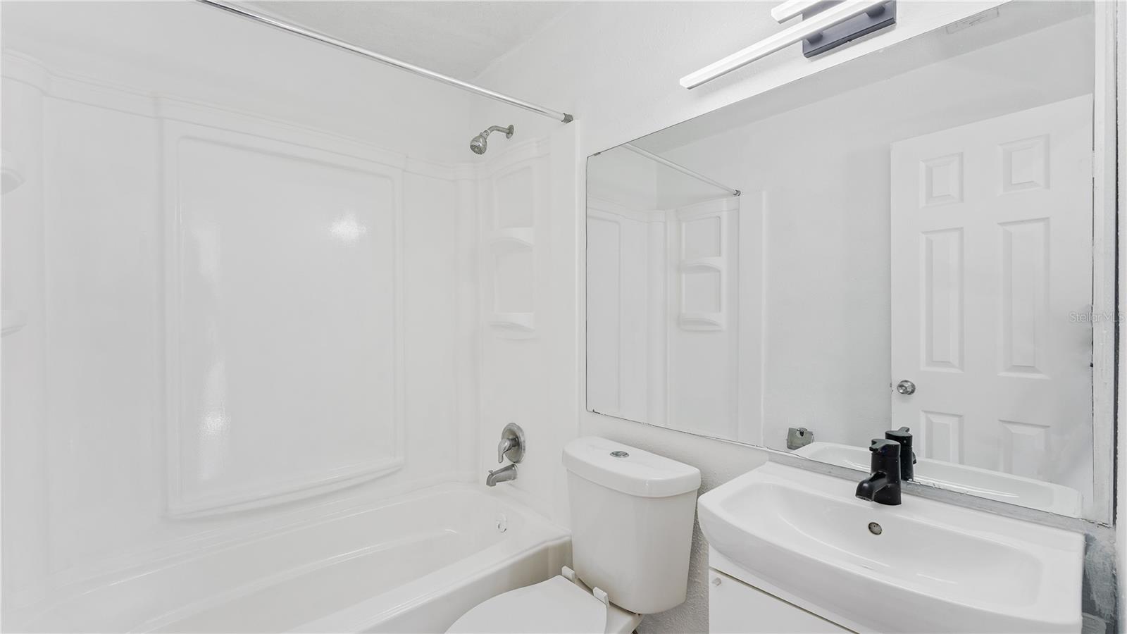 Image 20 of 25 For 4447 Ivey Court