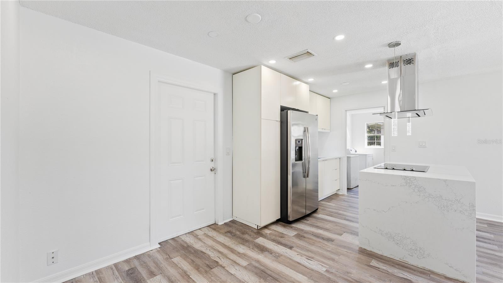 Image 7 of 25 For 4447 Ivey Court