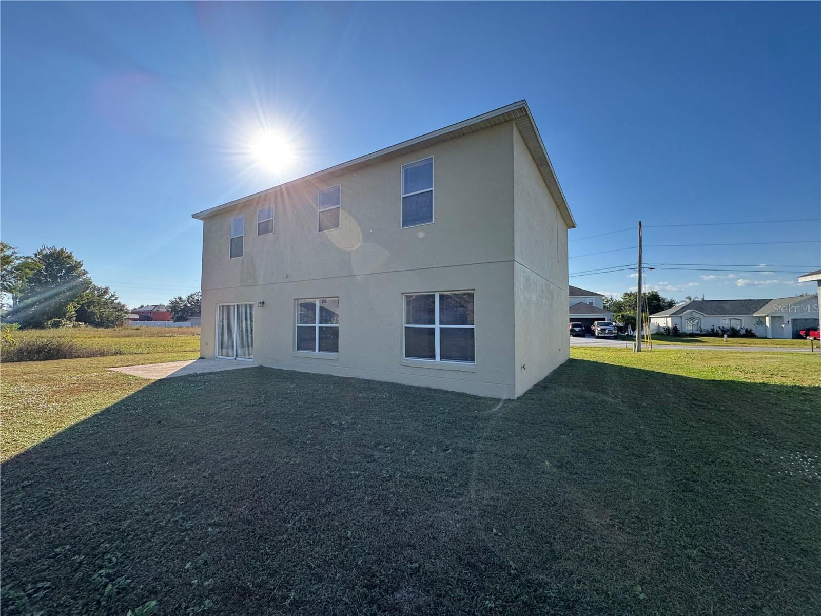 Image 18 of 18 For 681 Basingstoke Court