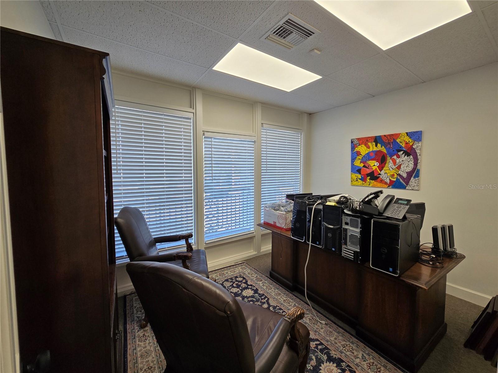 Image 17 of 36 For 2250 Lee Road 206