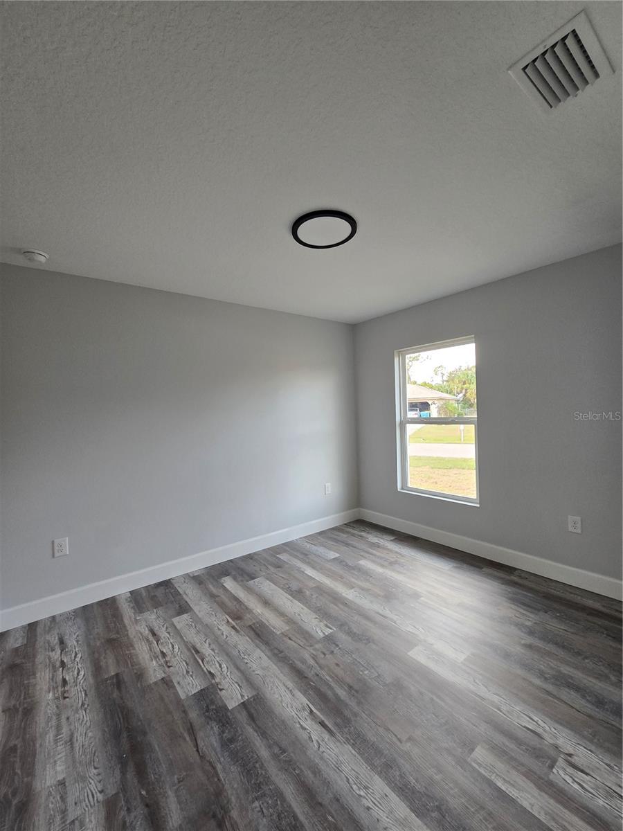 Image 15 of 22 For 247 Ambler Street