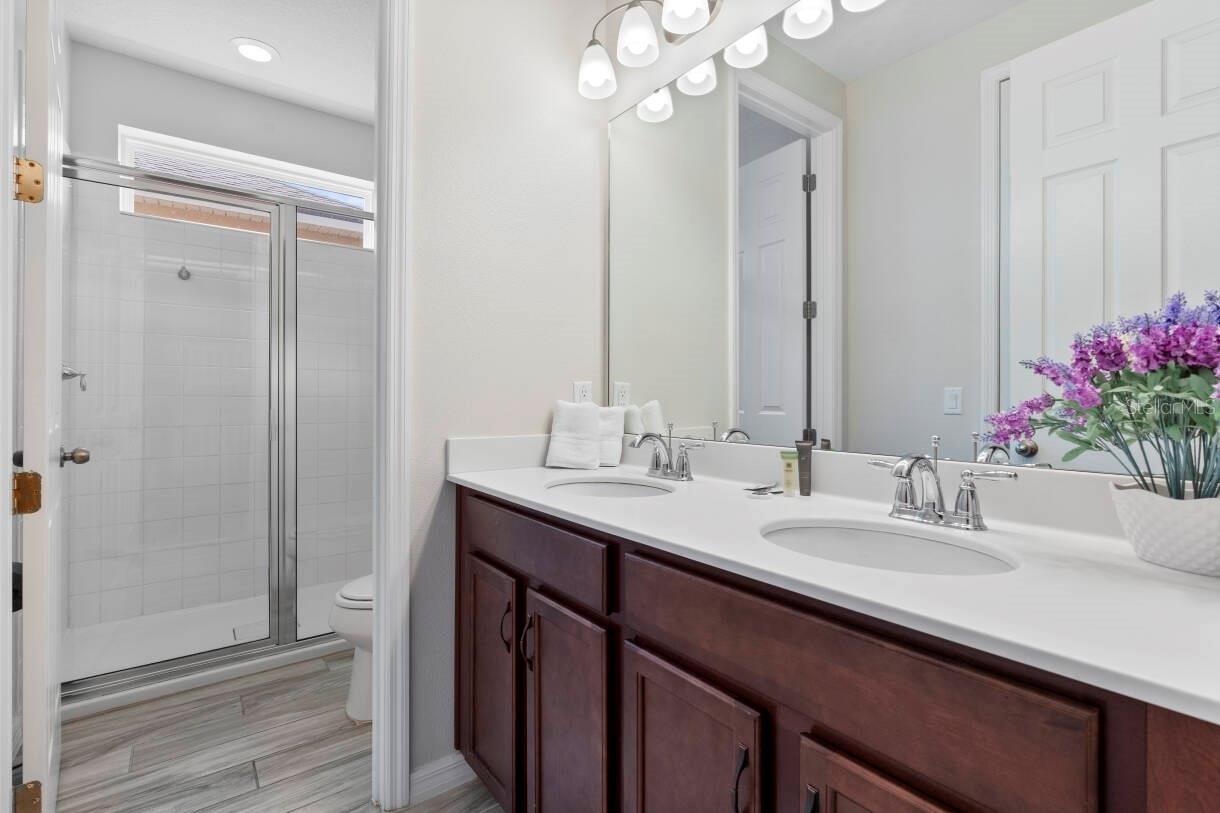 Image 16 of 42 For 9029 Sunshine Ridge Loop