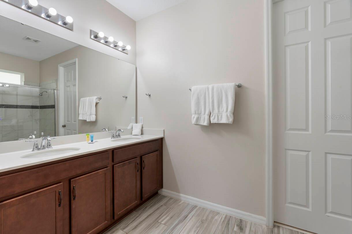 Image 3 of 42 For 9029 Sunshine Ridge Loop