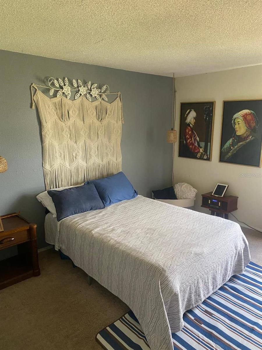 Image 8 of 15 For 2030 Cascades Boulevard 302