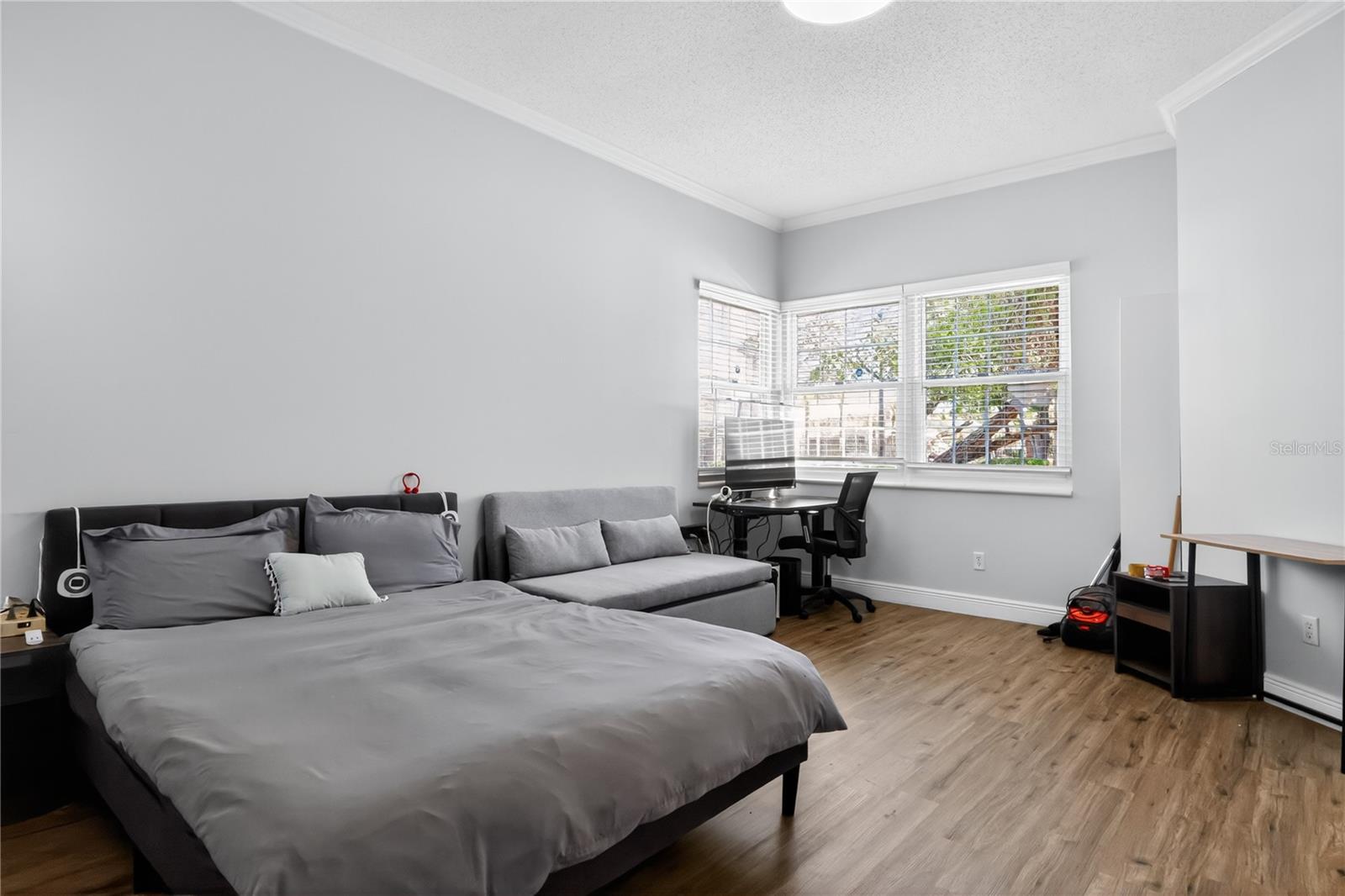 Image 22 of 31 For 14402 Mandolin Drive