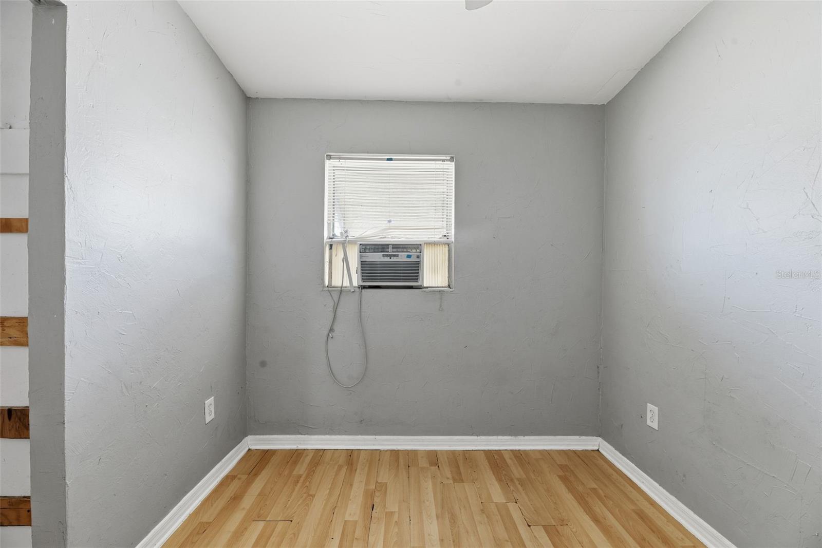 Image 14 of 25 For 3947 Pensacola Drive