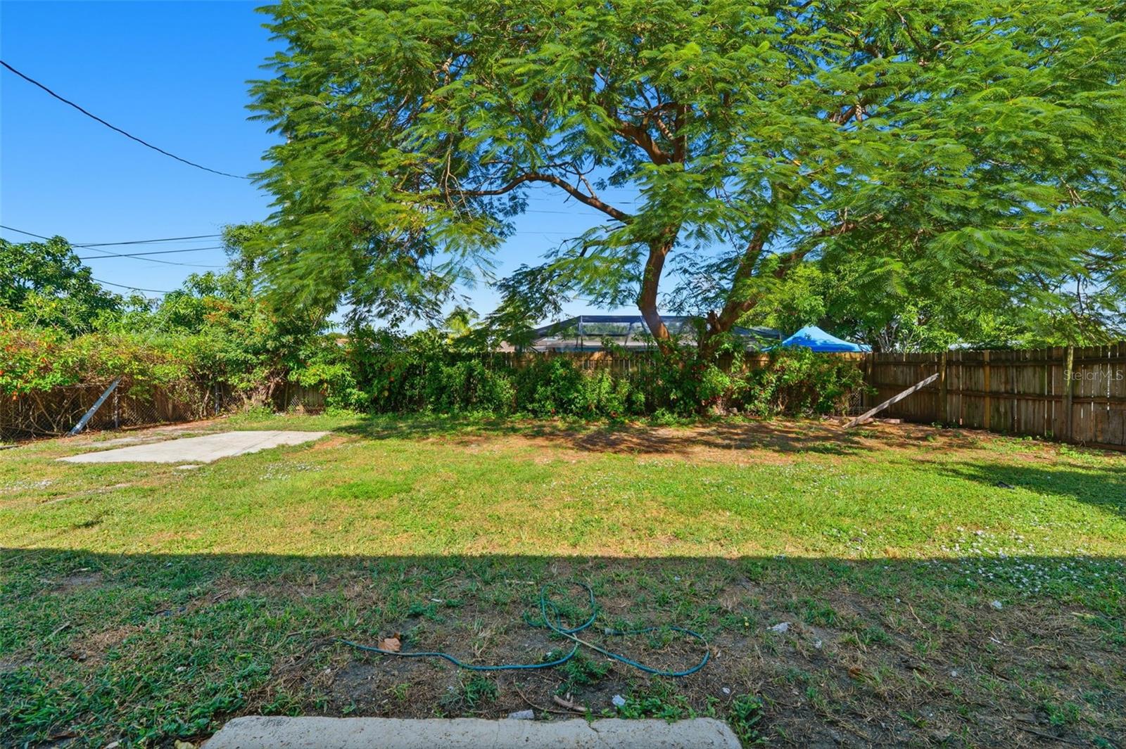 Image 21 of 25 For 3947 Pensacola Drive