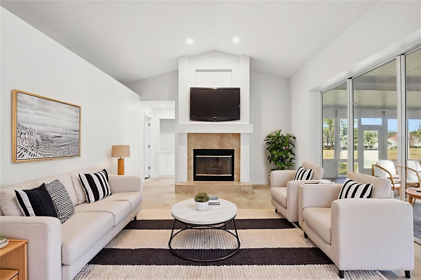 Image 10 of 45 For 18804 Forest Glen Court