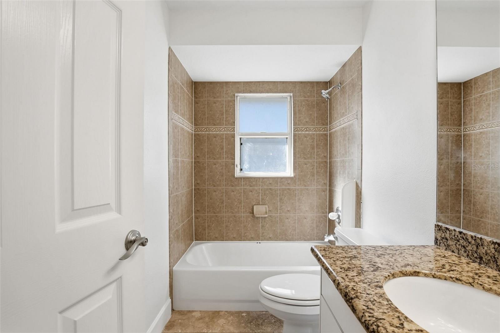 Image 33 of 45 For 18804 Forest Glen Court