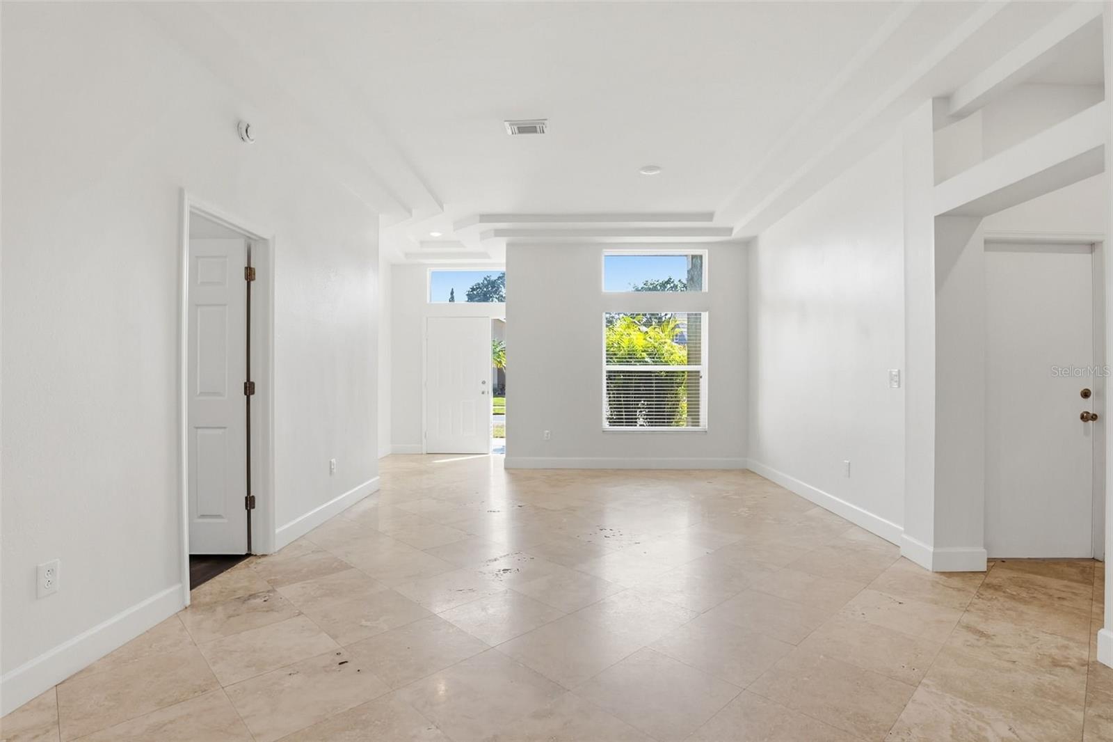 Image 7 of 45 For 18804 Forest Glen Court