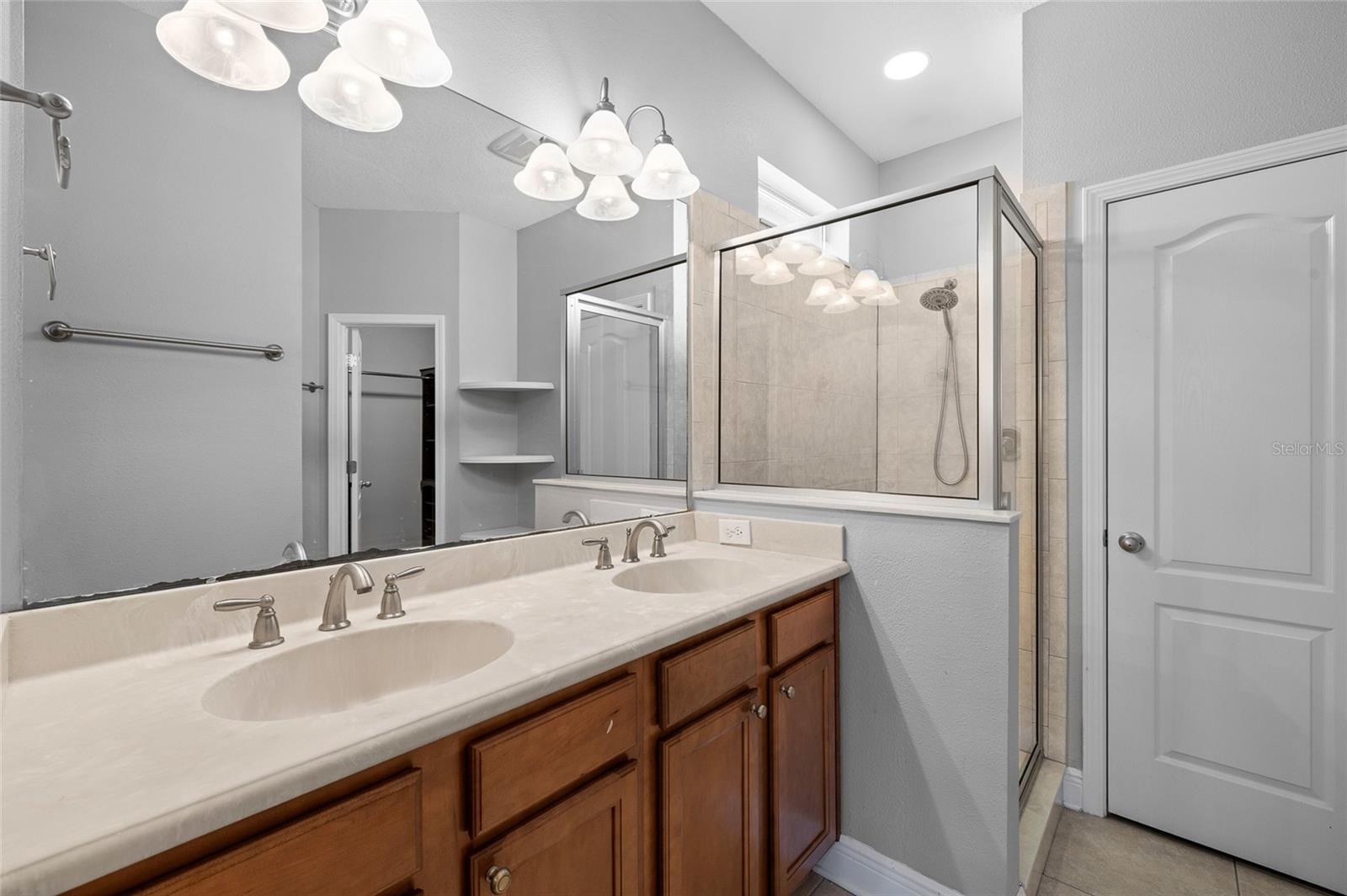 Image 19 of 38 For 7417 Fitzgerald Street