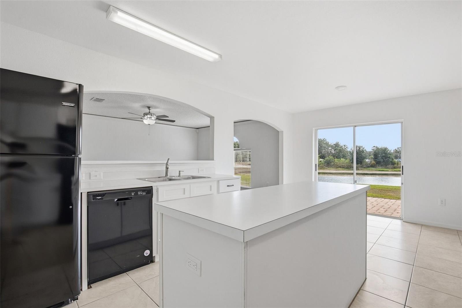 Image 10 of 40 For 30230 Double Drive