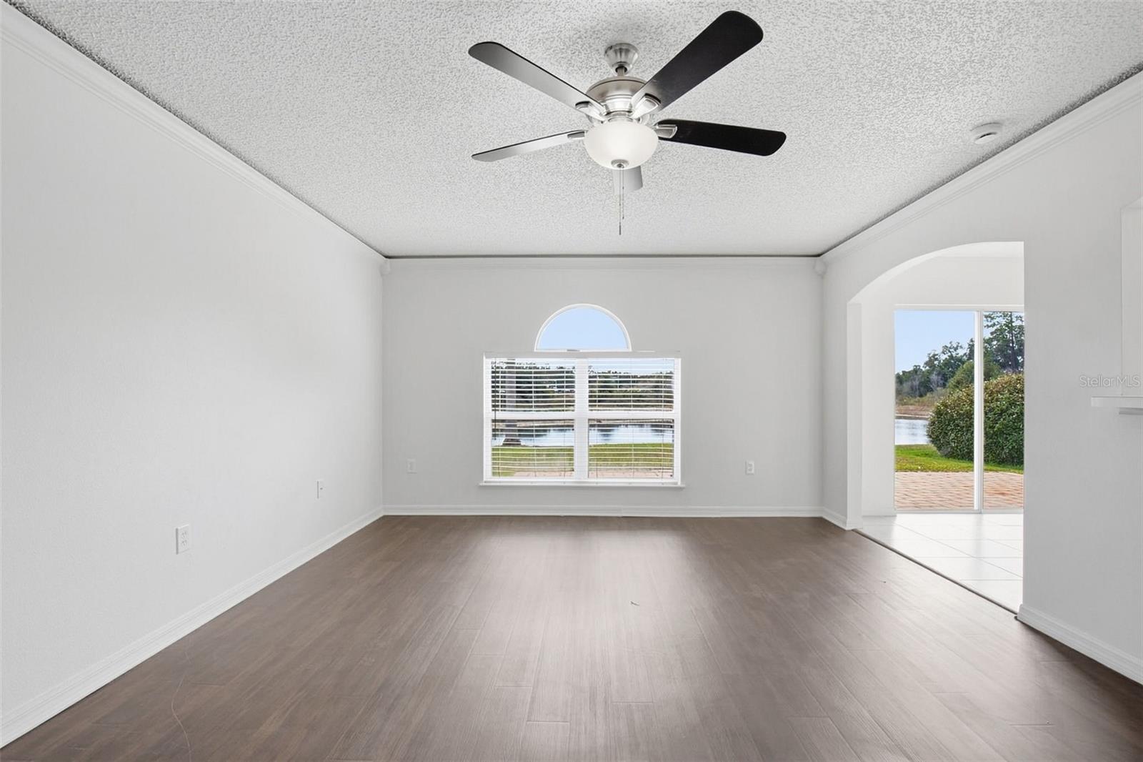 Image 12 of 40 For 30230 Double Drive