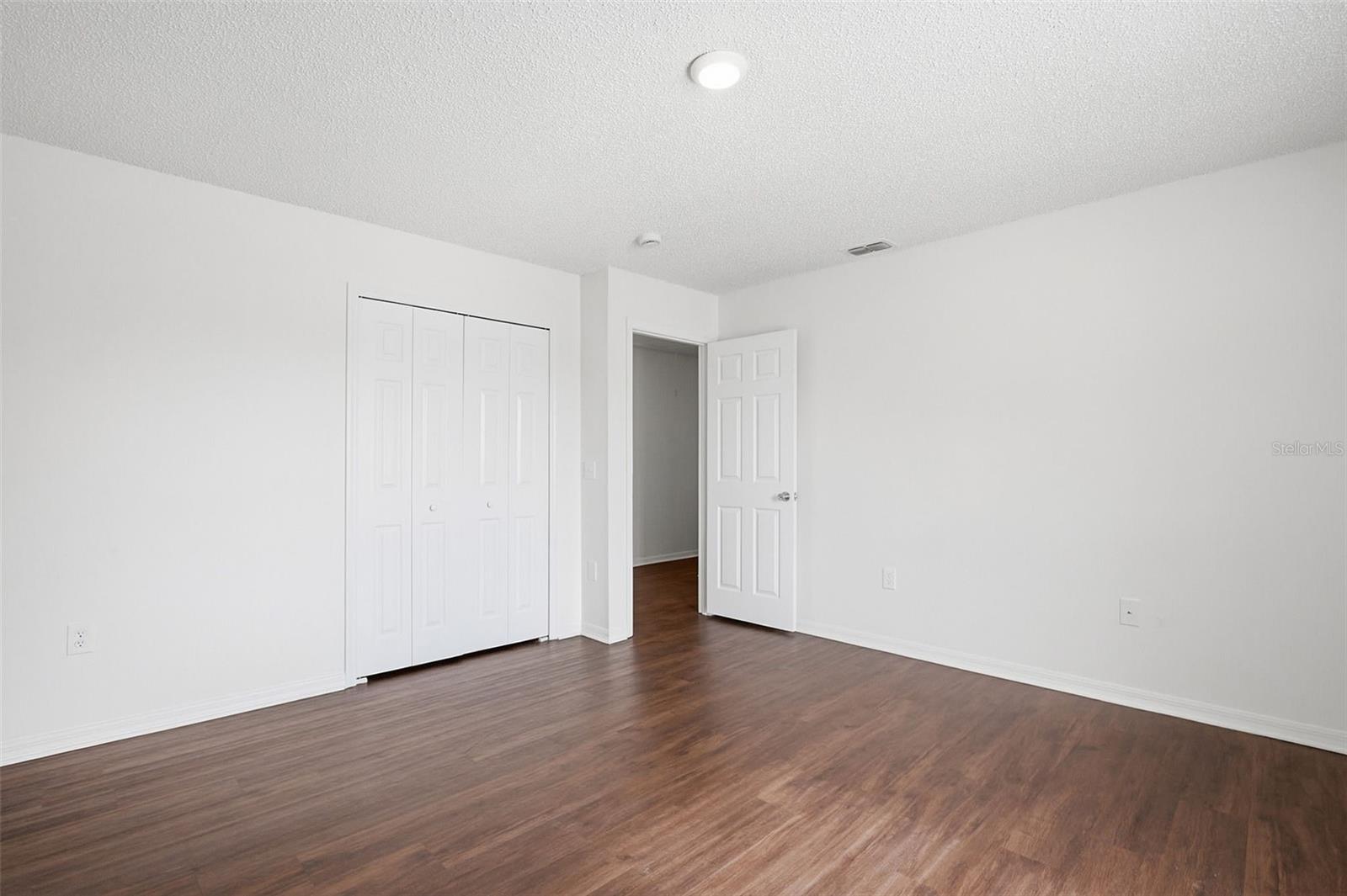 Image 21 of 40 For 30230 Double Drive