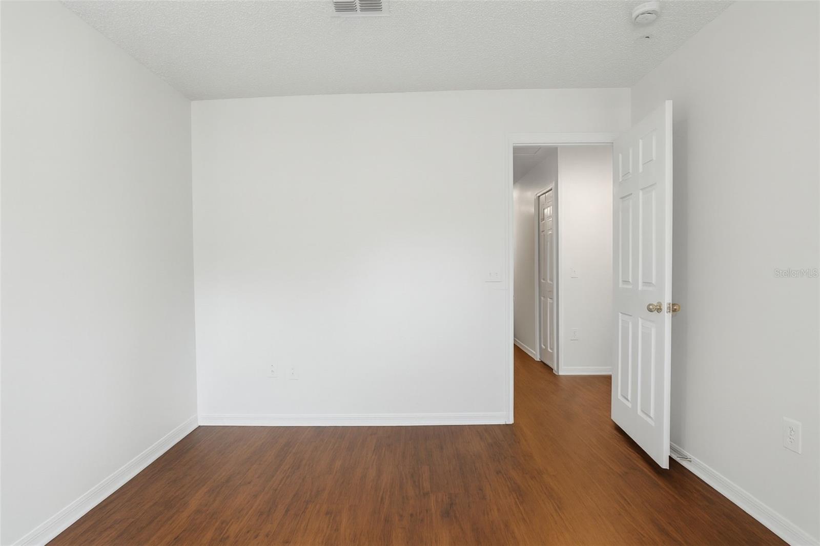 Image 24 of 40 For 30230 Double Drive