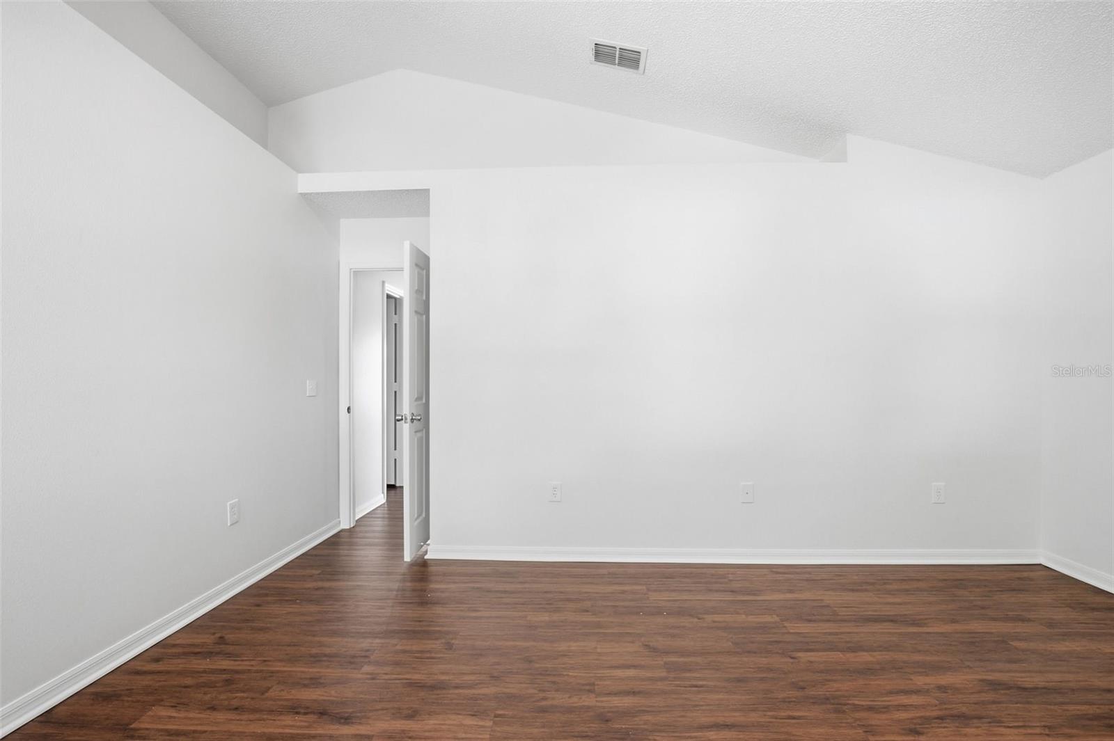 Image 29 of 40 For 30230 Double Drive