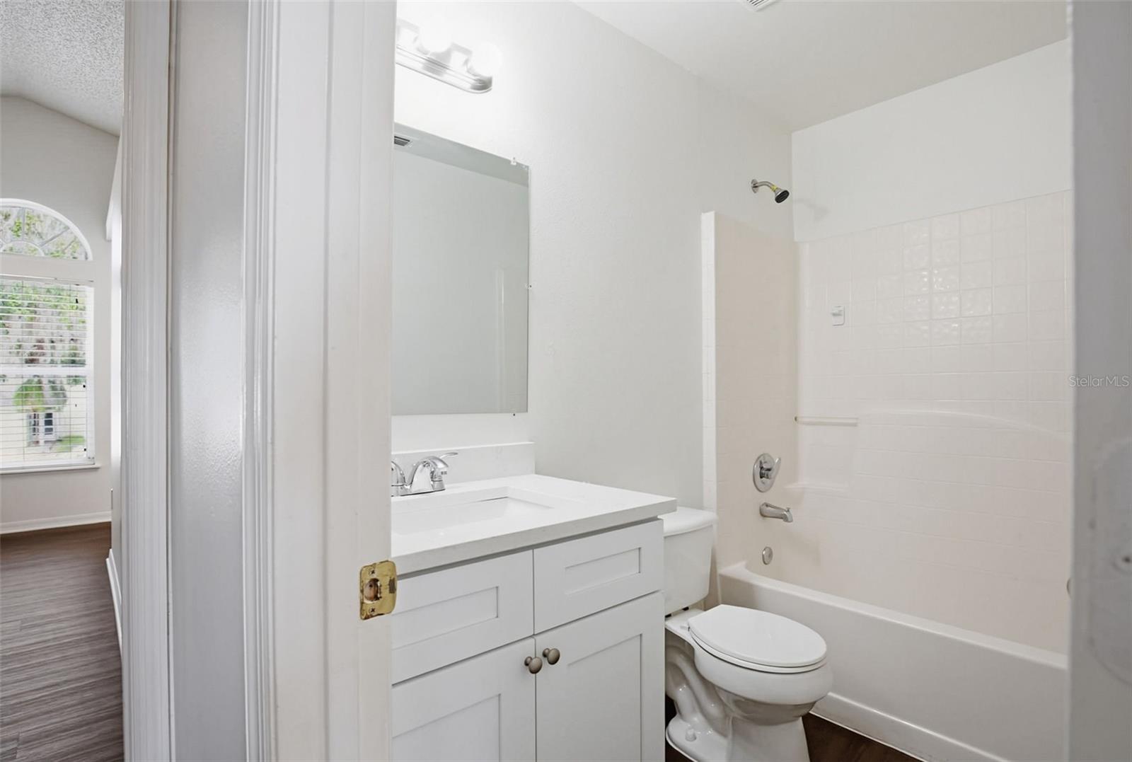 Image 31 of 40 For 30230 Double Drive