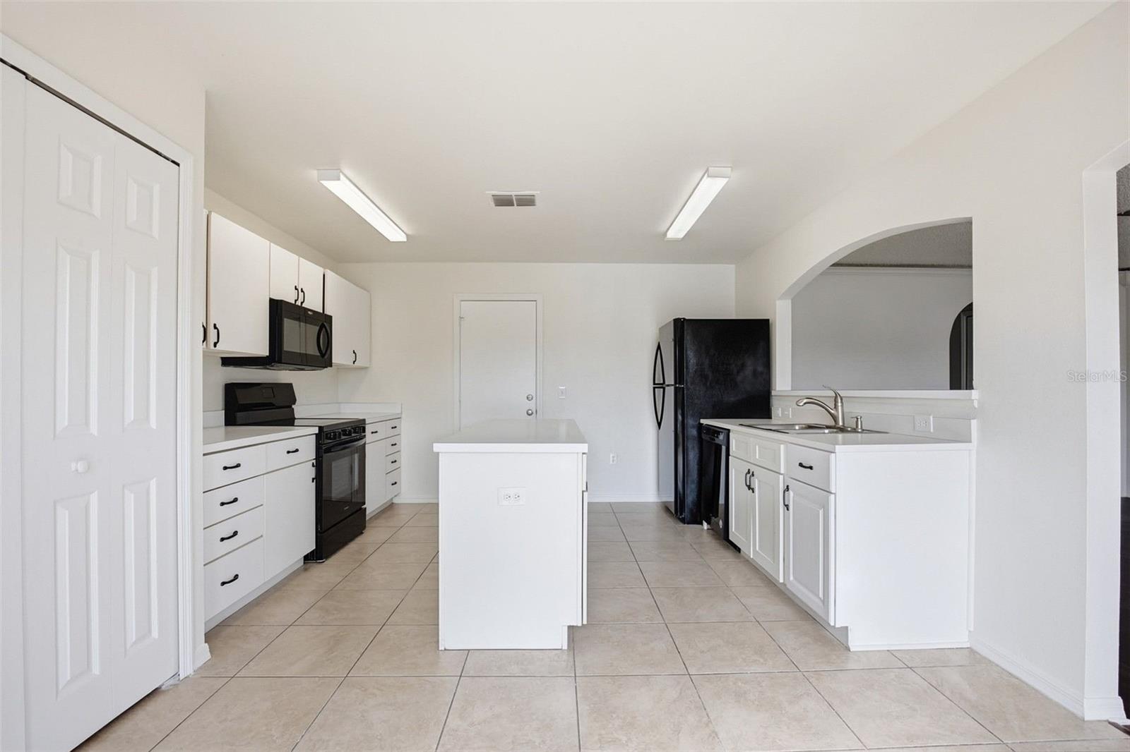 Image 7 of 40 For 30230 Double Drive