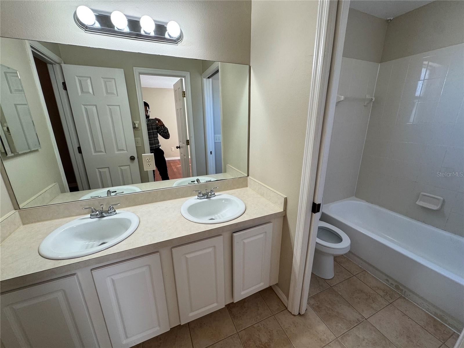 Image 16 of 21 For 12809 Spurrier Lane