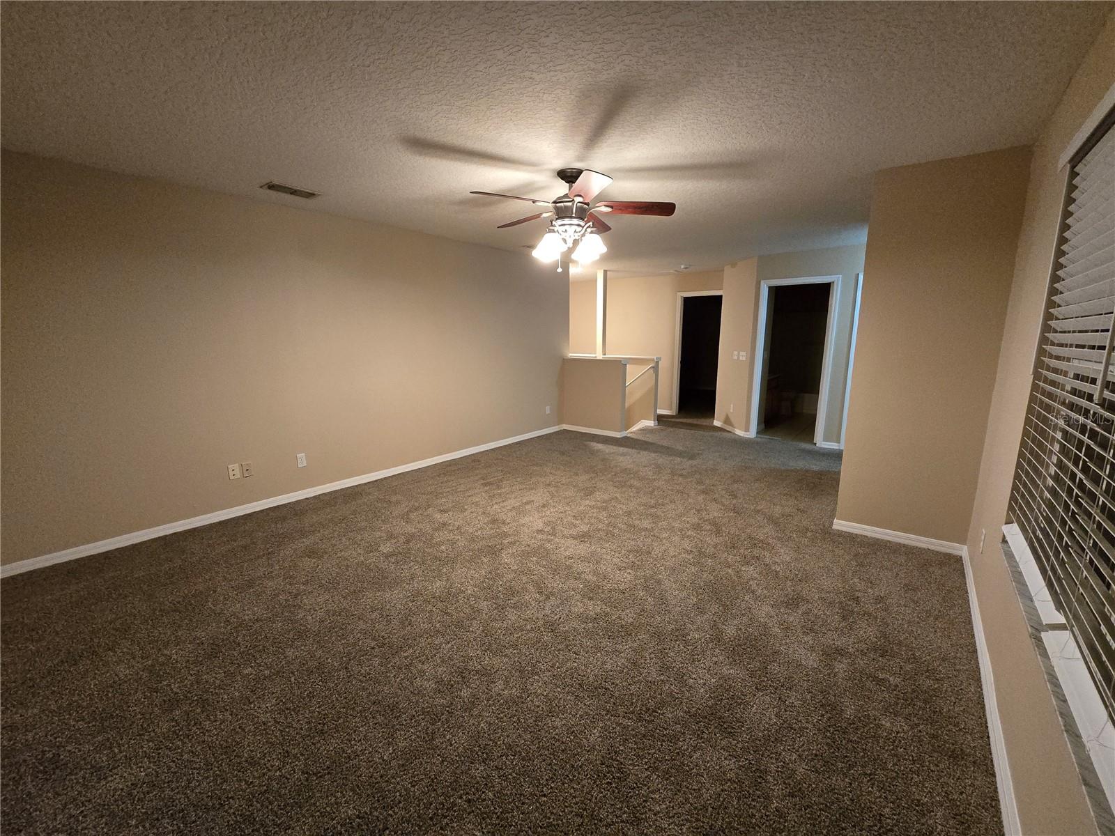 Image 18 of 23 For 8 Windrose Drive