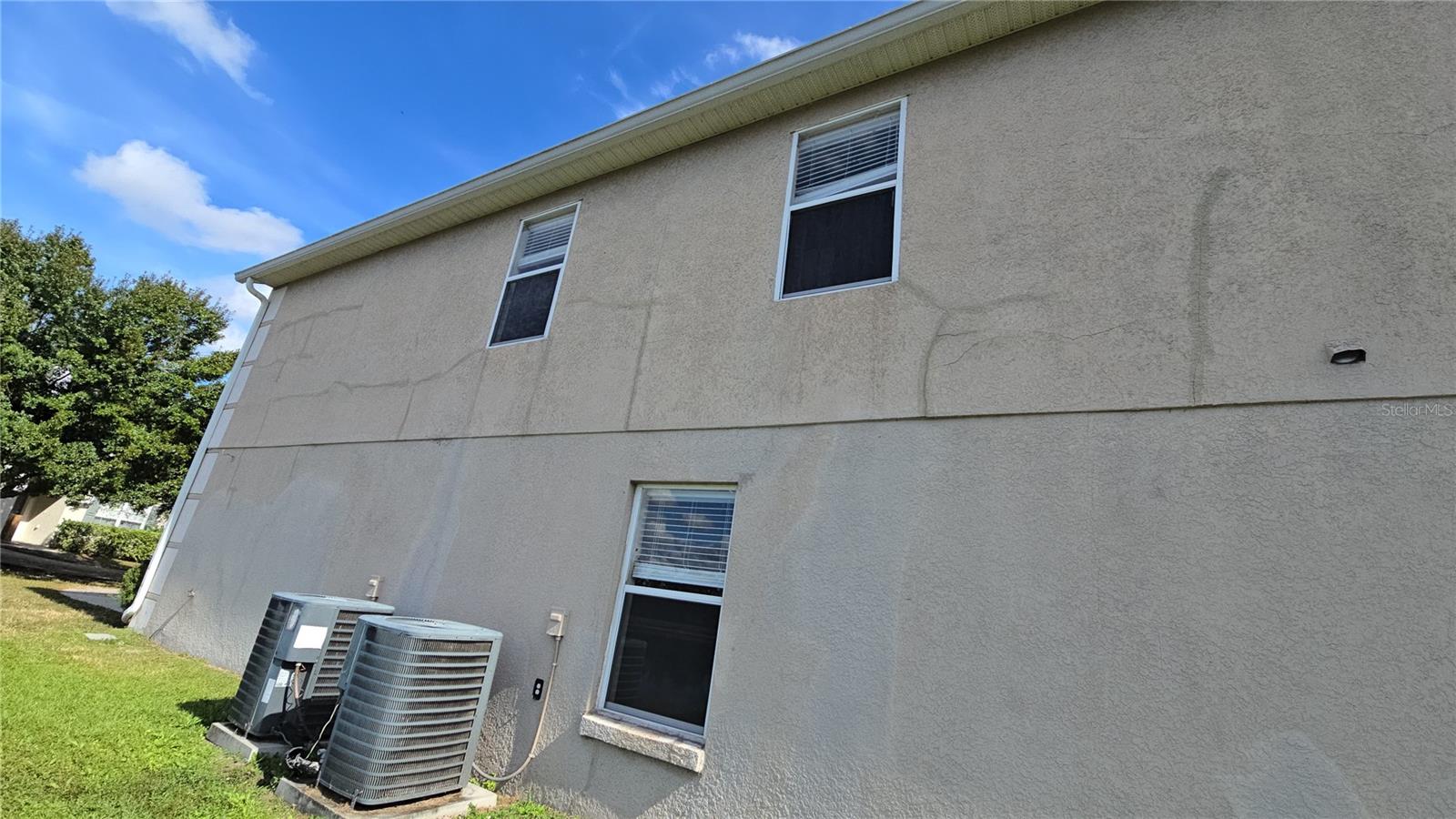 Image 5 of 23 For 8 Windrose Drive