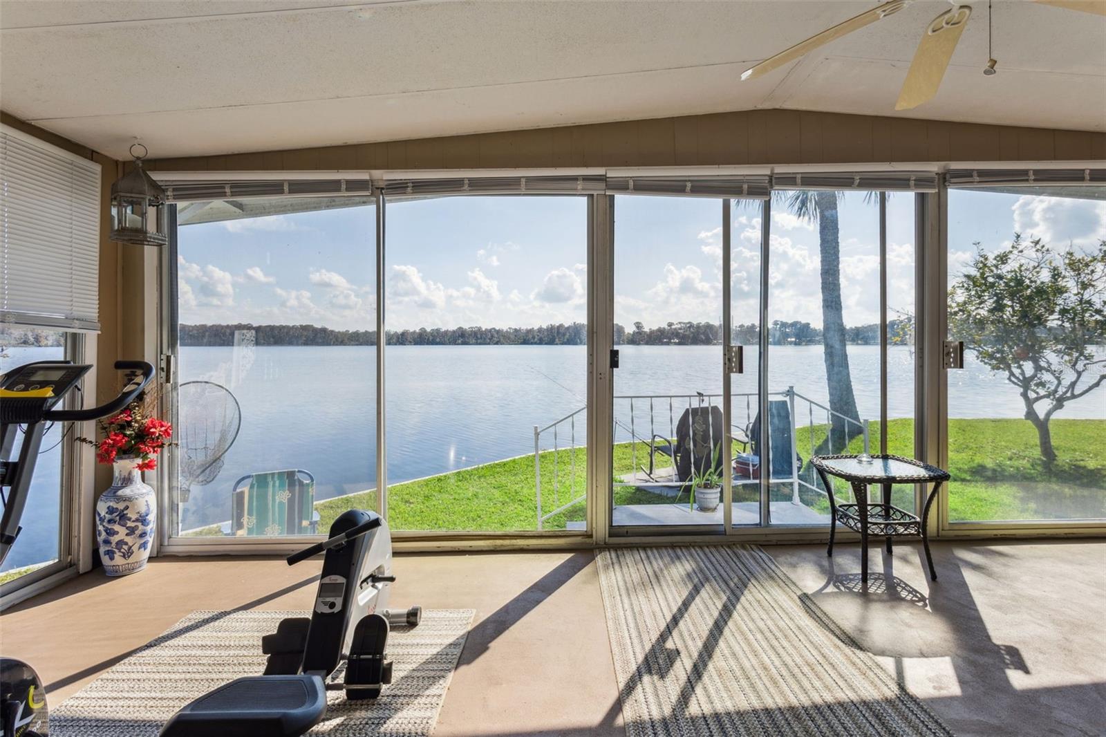 Image 14 of 47 For 120 Breezy Point