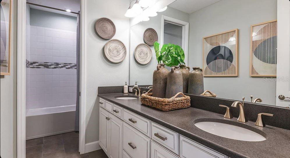 Image 12 of 17 For 798 Junonia Boulevard