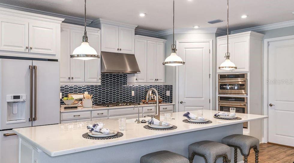 Image 5 of 17 For 798 Junonia Boulevard