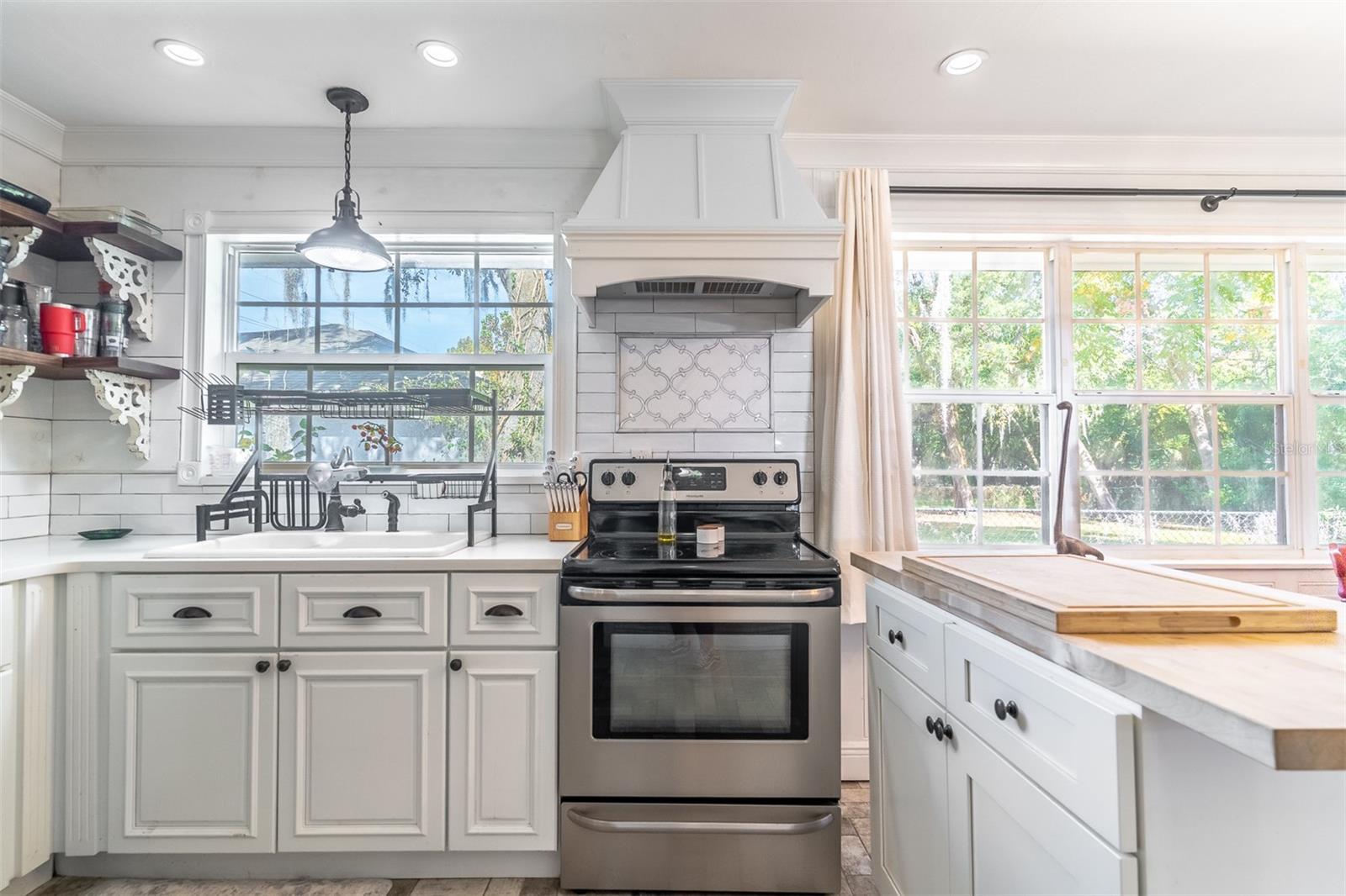 Image 2 of 25 For 1237 Voorhis Avenue