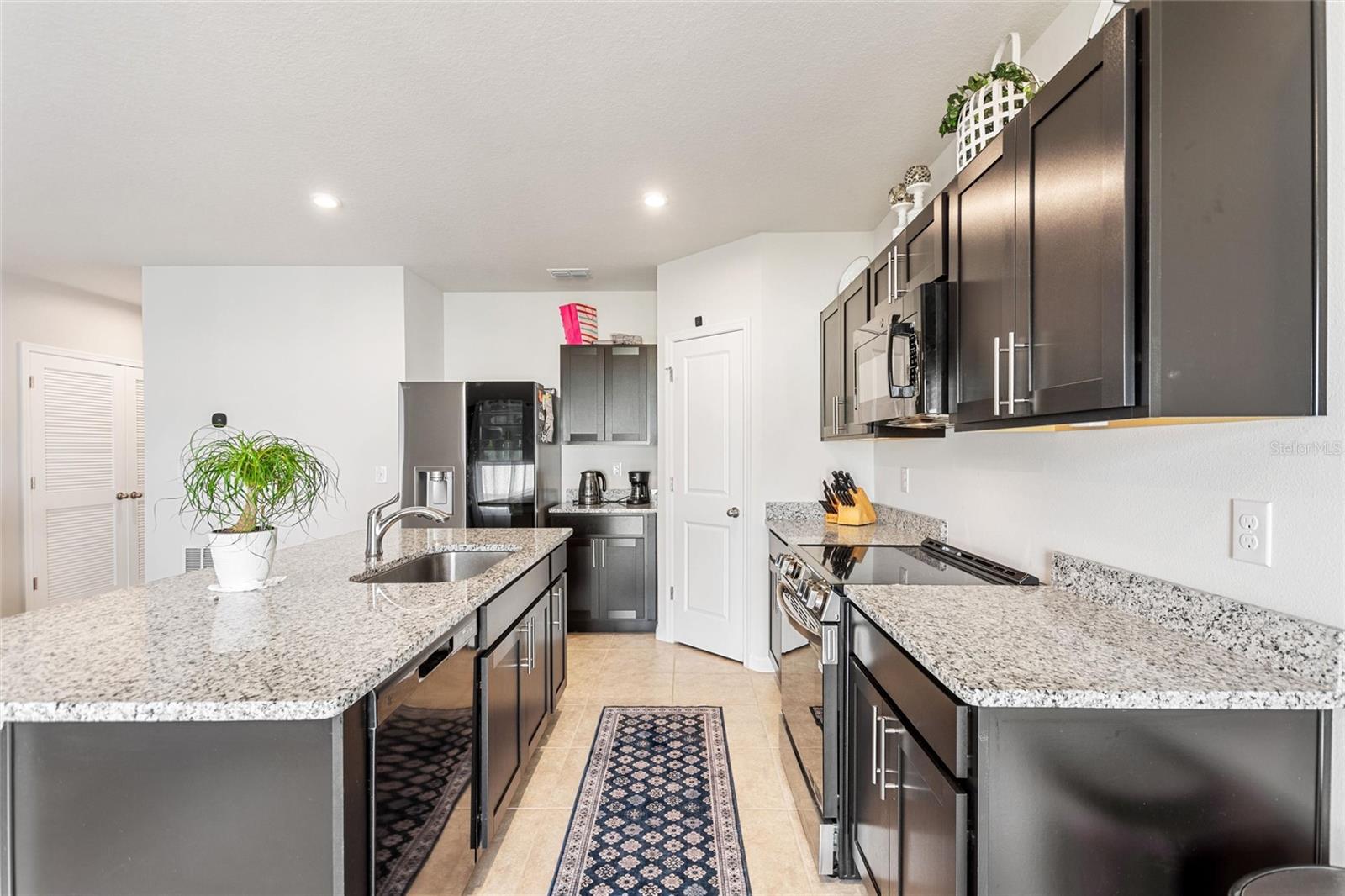 Image 11 of 31 For 1217 Lexington Lane