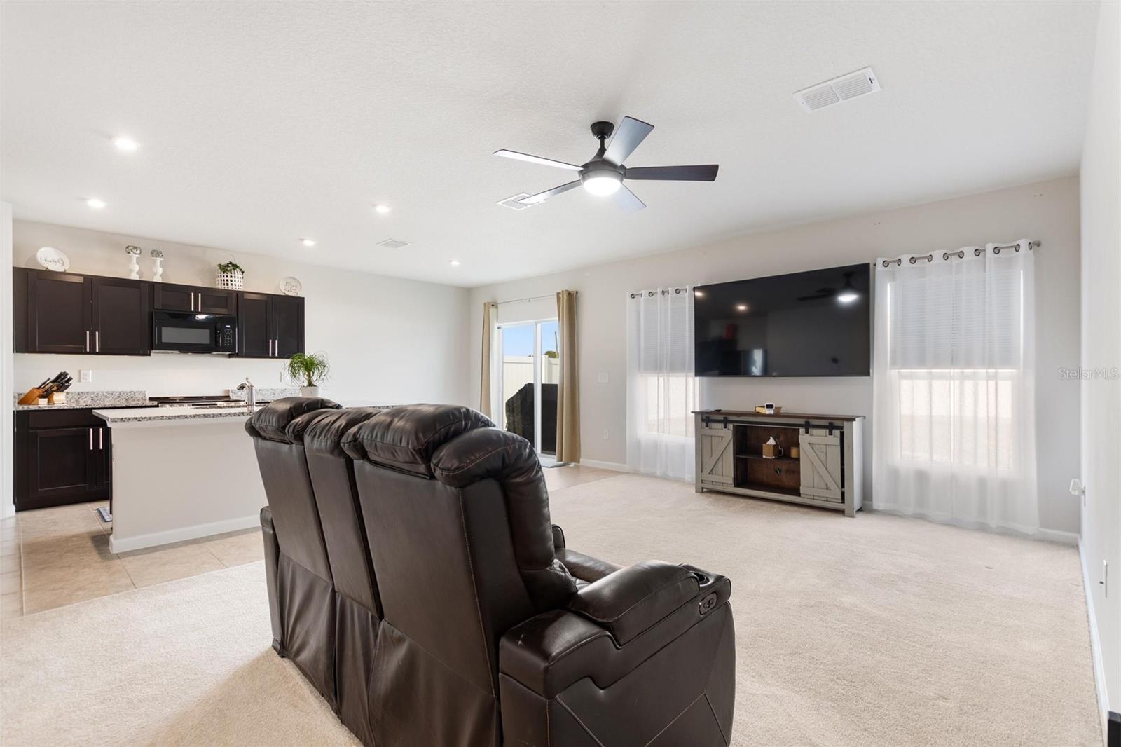 Image 14 of 31 For 1217 Lexington Lane