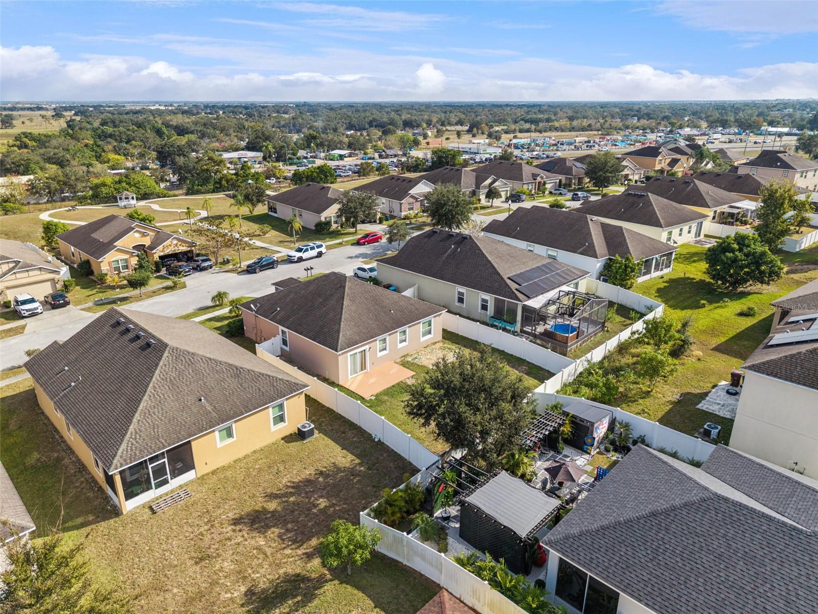 Image 40 of 52 For 1038 Suffragette Circle