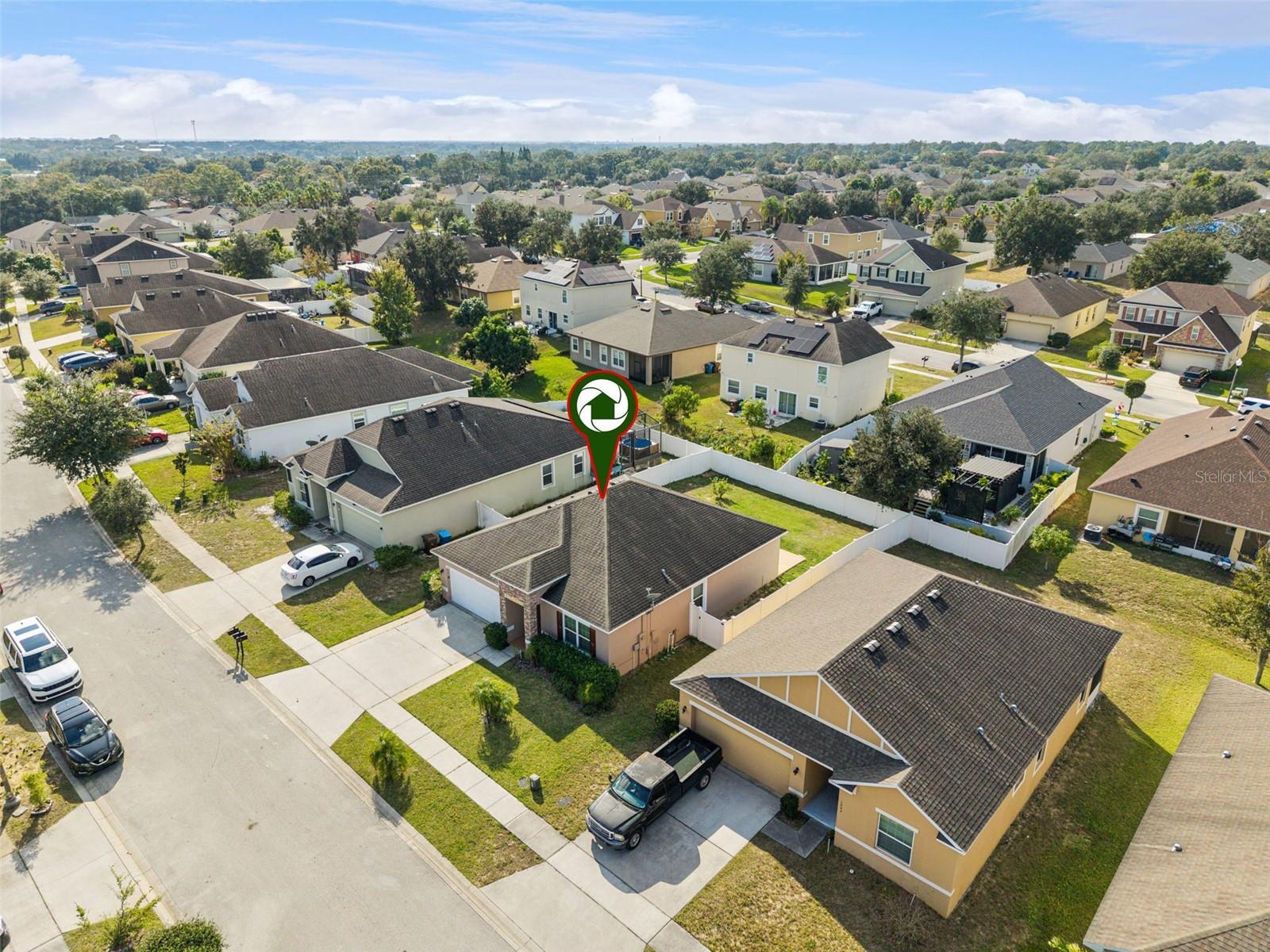 Image 46 of 52 For 1038 Suffragette Circle