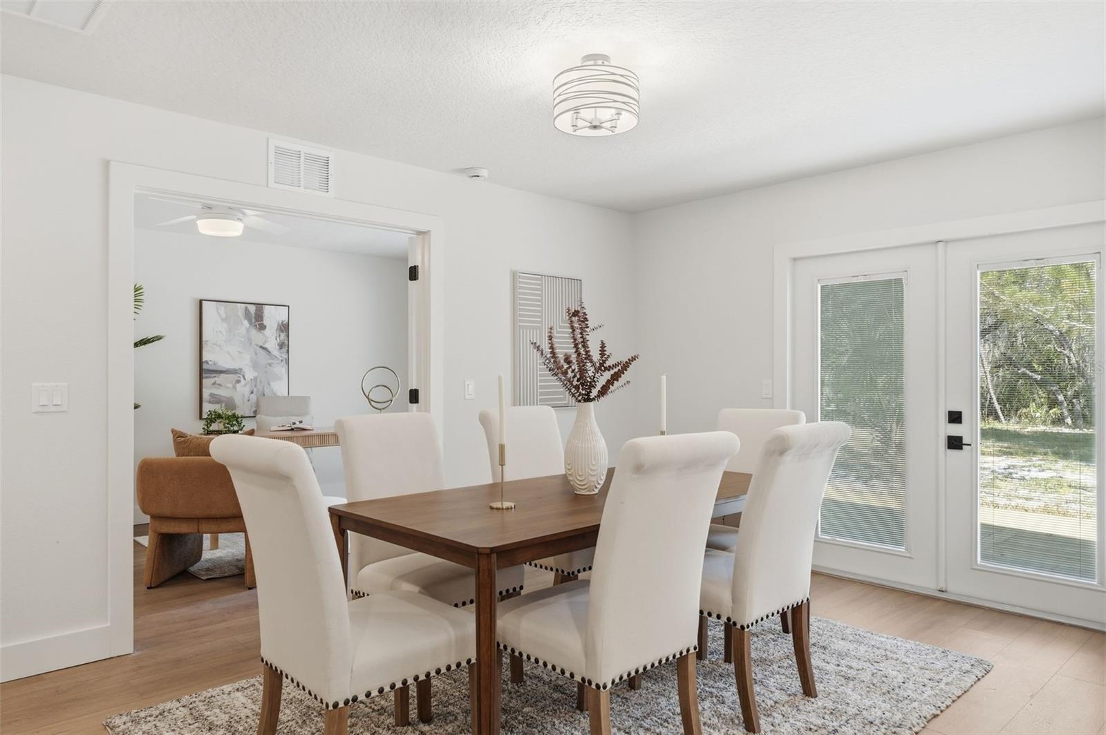 Image 18 of 31 For 241 Overlook Drive