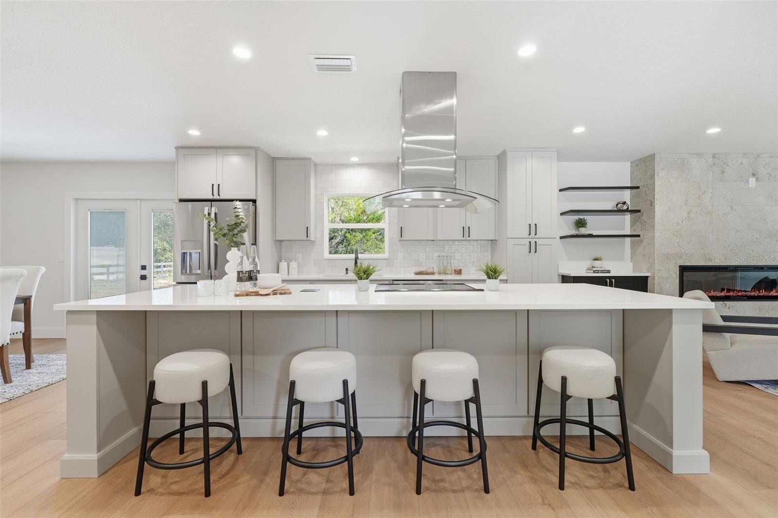 Image 7 of 31 For 241 Overlook Drive