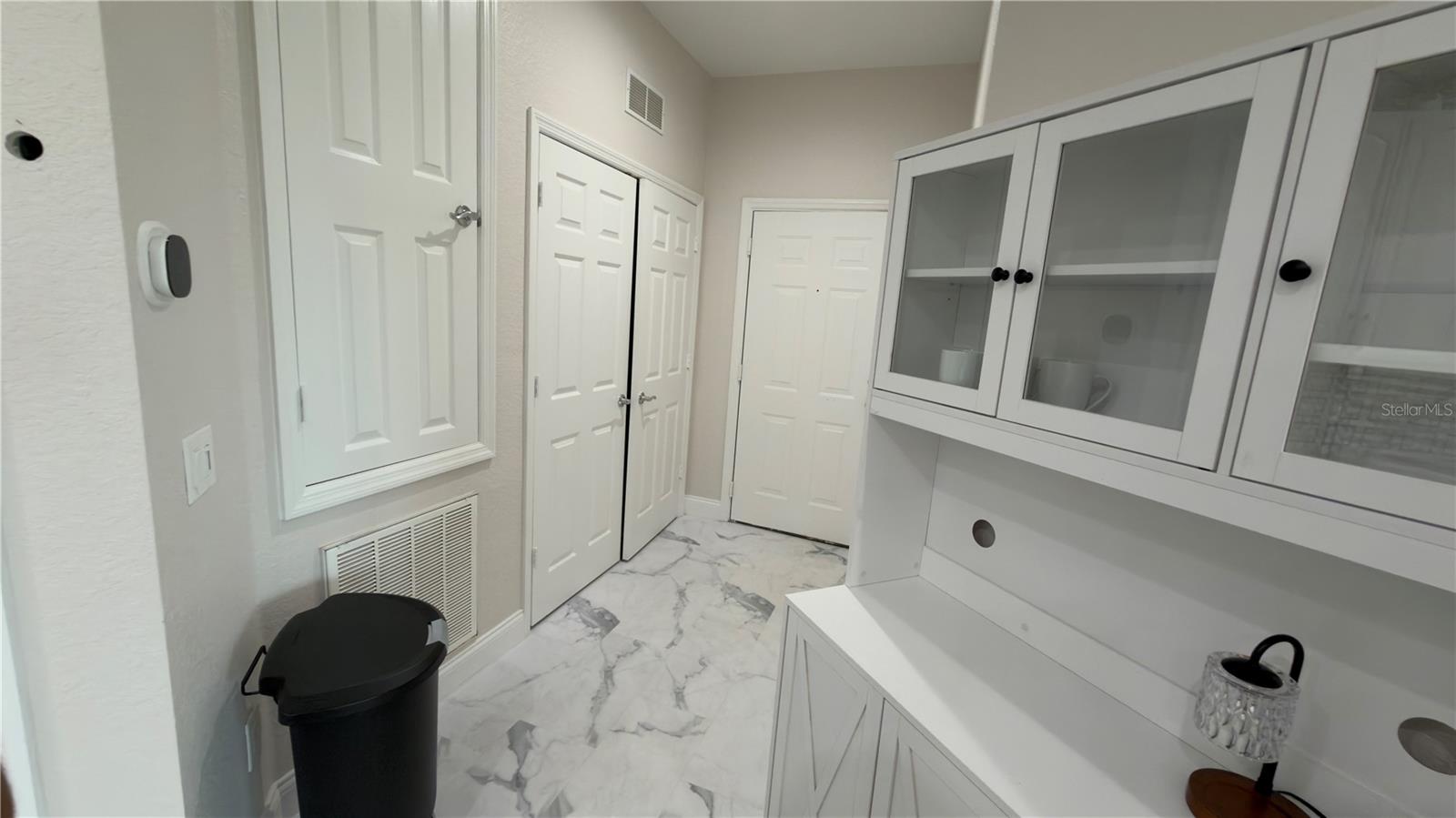 Image 10 of 76 For 6466 Cava Alta Drive 401