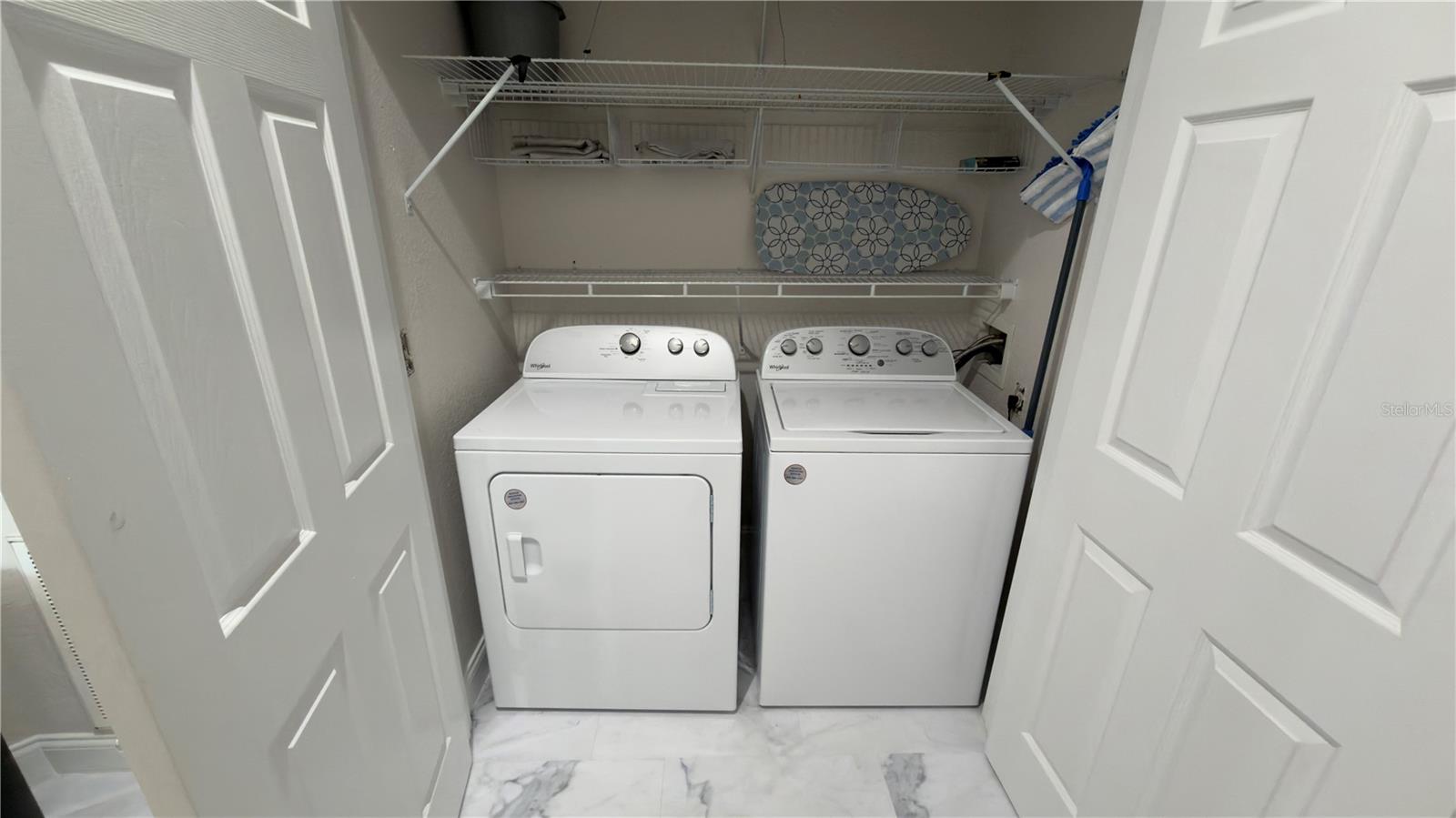 Image 11 of 76 For 6466 Cava Alta Drive 401