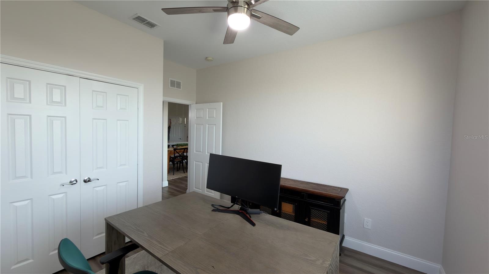 Image 33 of 76 For 6466 Cava Alta Drive 401