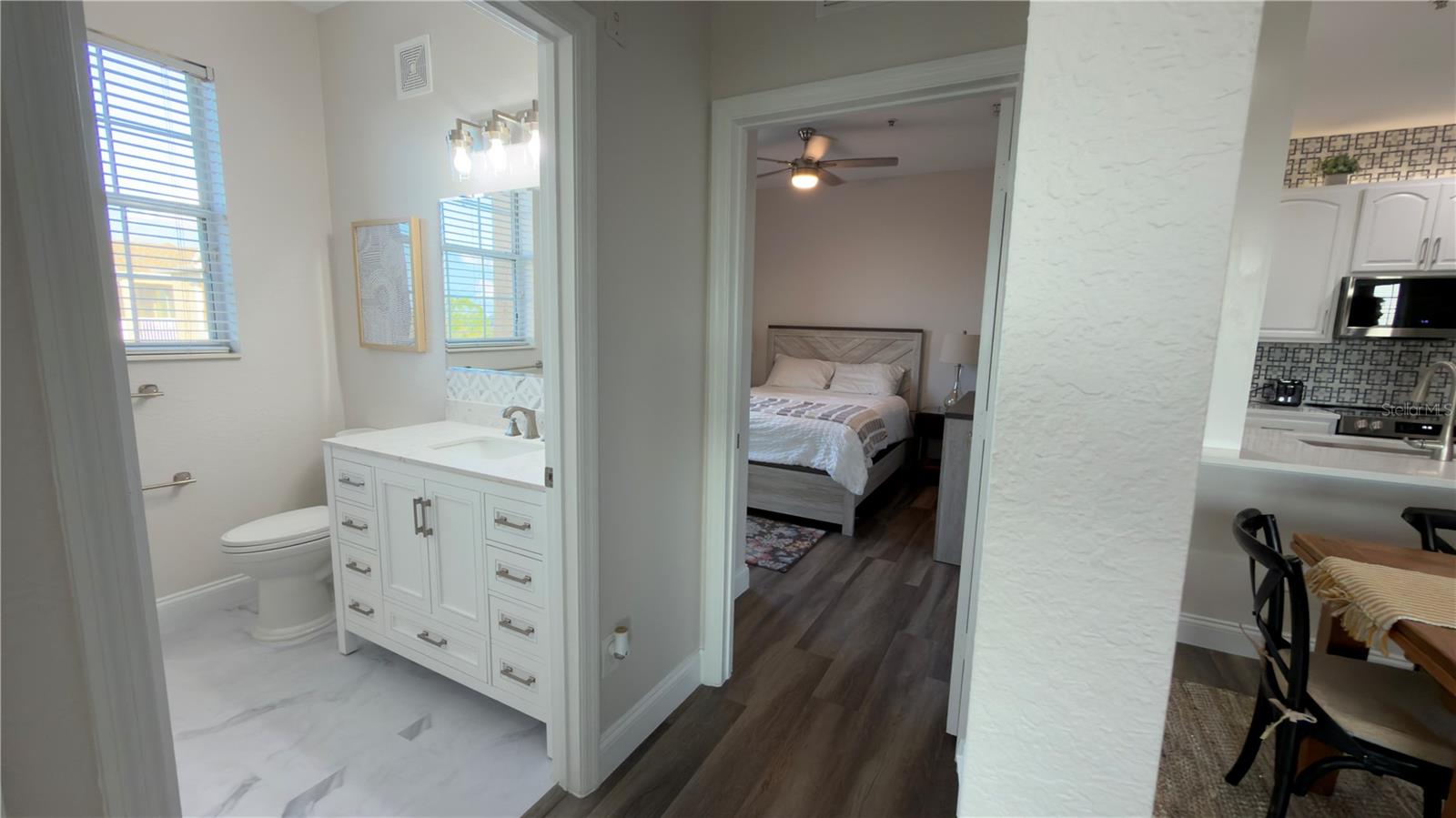 Image 34 of 76 For 6466 Cava Alta Drive 401