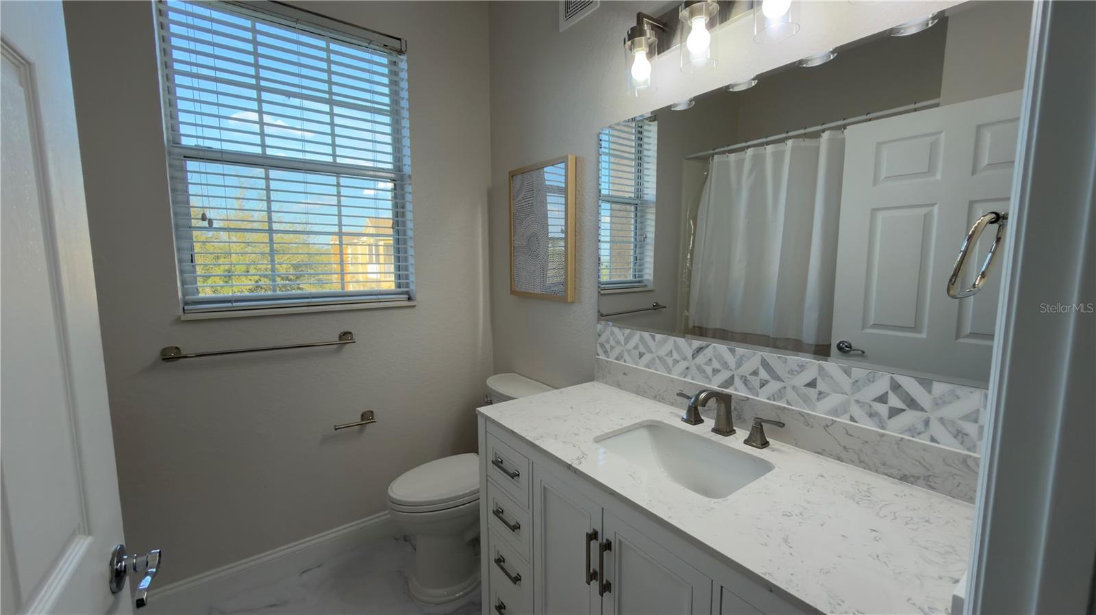 Image 38 of 76 For 6466 Cava Alta Drive 401