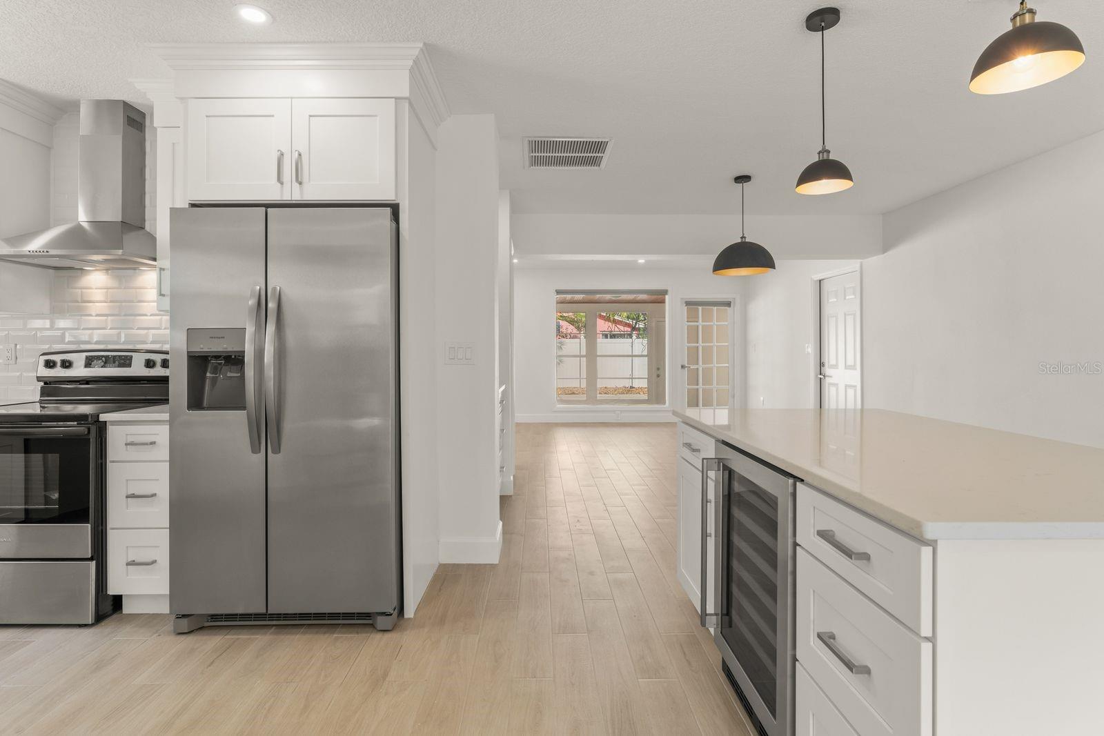 Image 11 of 41 For 107 4th Street