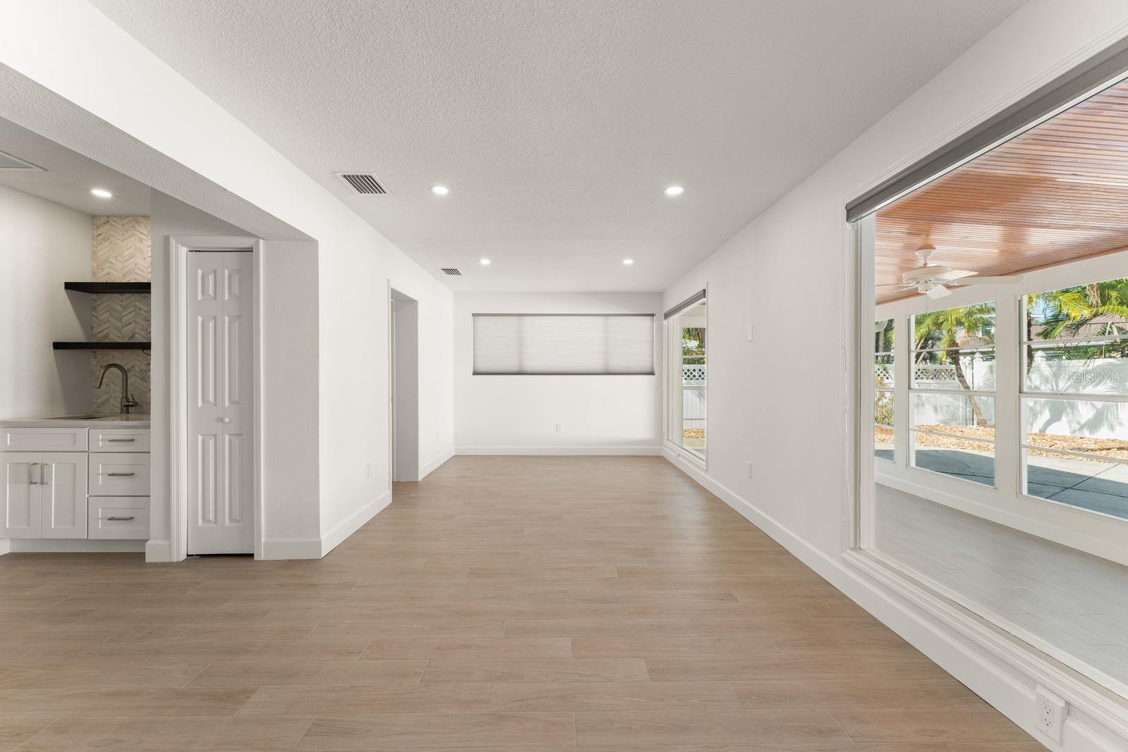 Image 16 of 41 For 107 4th Street