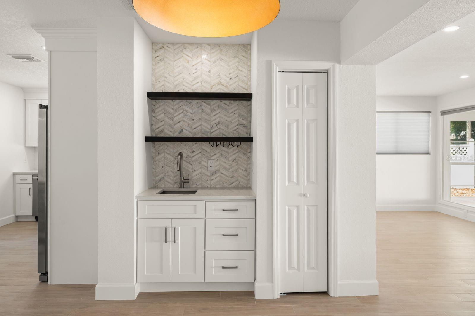 Image 18 of 41 For 107 4th Street